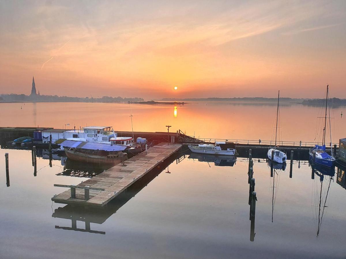 Ferienwohnung Schleiloge Mit Panoramablick Auf Die Schlei Schleswig Kültér fotó