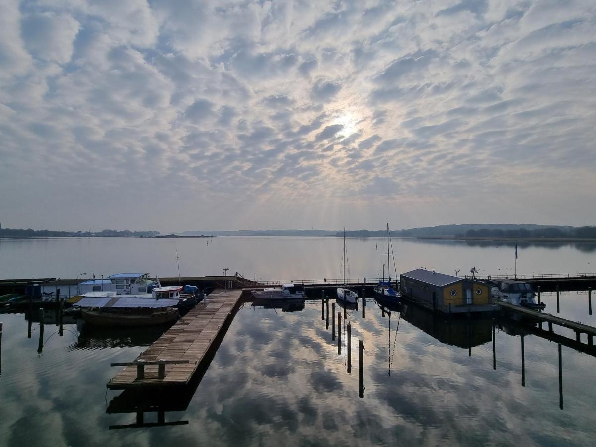 Ferienwohnung Schleiloge Mit Panoramablick Auf Die Schlei Schleswig Kültér fotó